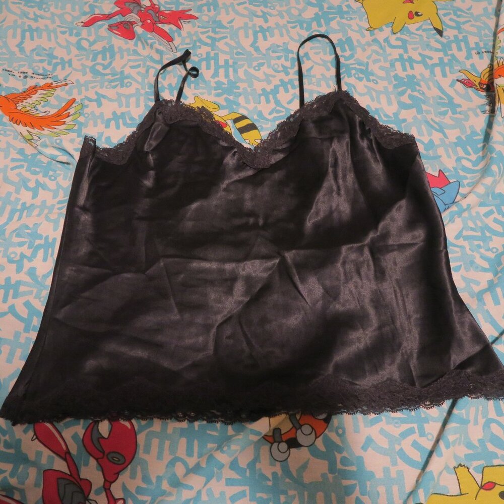 VTG Victoria’s Secret Cami Satin Lace Trim Camisole Lingerie Tank Top Sz Medium